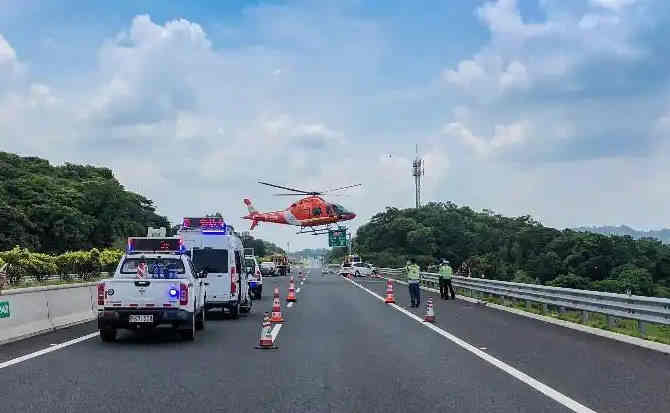 建瓯高速公路汽车救援案例